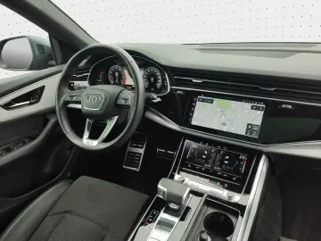 Q8 SUV 55 TFSI quattro S line