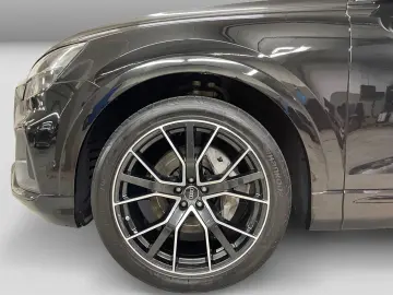 Q8 55TFSI quat Tiptrnc S-line