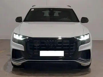 Q8 55TFSI Competition S-Line