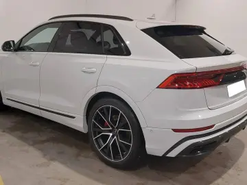 Q8 55TFSI Competition S-Line
