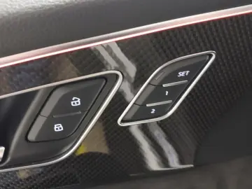 Q8 55TFSI Competition S-Line