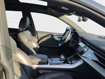 Q8 55 TFSI quattro S line