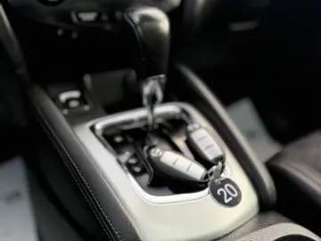 Nissan Qashqai Tekna Plus XTRONIC Full options