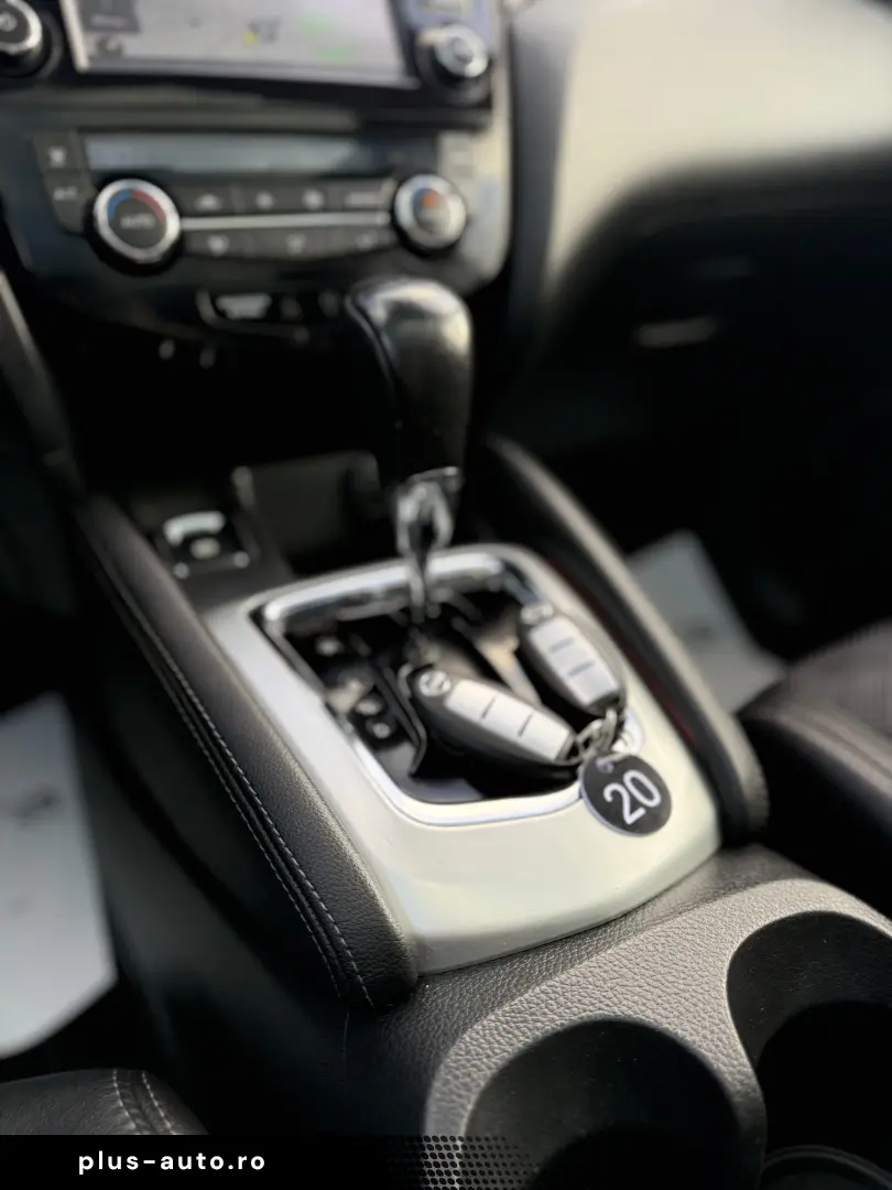 Nissan Qashqai Tekna Plus XTRONIC Full options