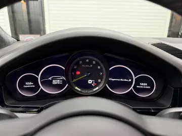 Porsche Cayenne Turbo S E-Hybrid Tiptronic S