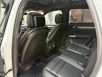 Porsche Cayenne Turbo S E-Hybrid Tiptronic S