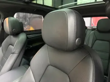 Porsche Cayenne Turbo S E-Hybrid Tiptronic S