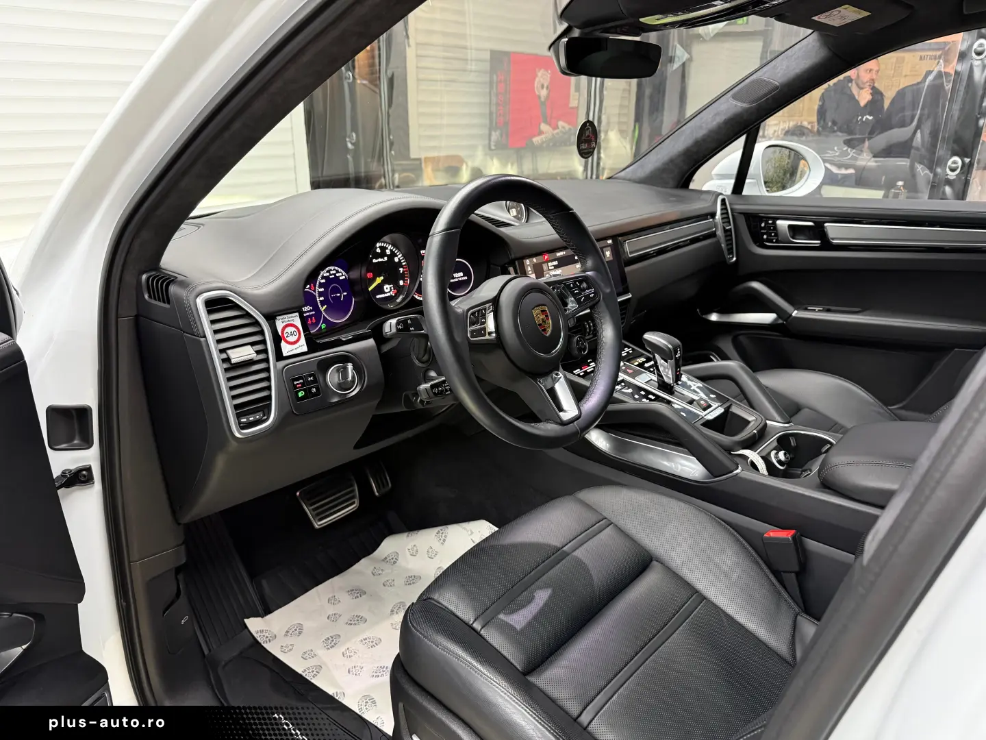 Porsche Cayenne Turbo S E-Hybrid Tiptronic S