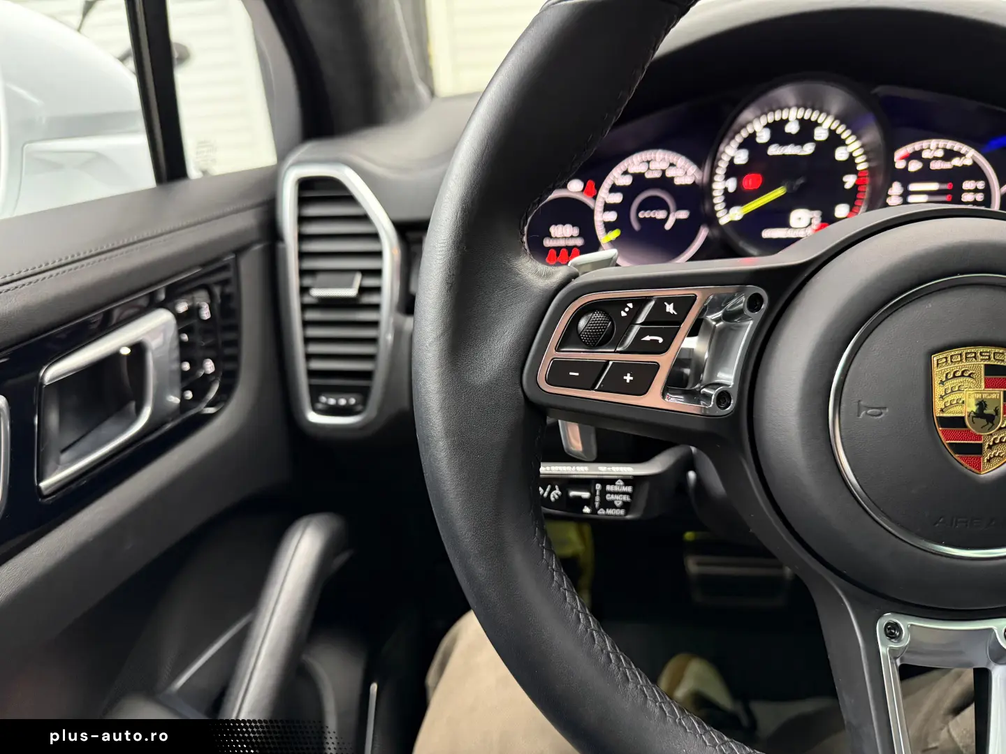 Porsche Cayenne Turbo S E-Hybrid Tiptronic S