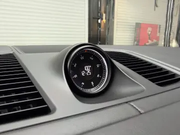 Porsche Cayenne Turbo S E-Hybrid Tiptronic S