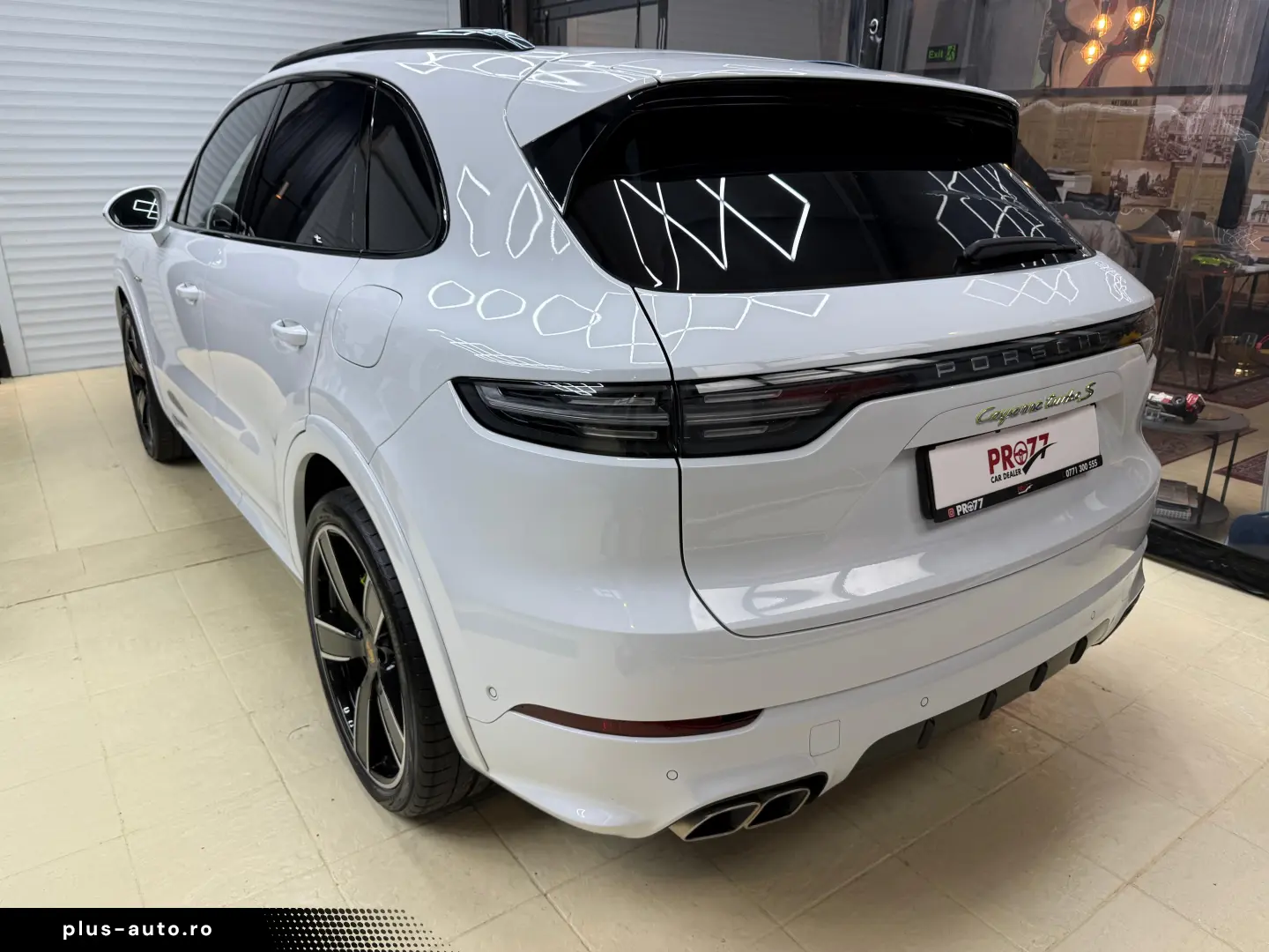 Porsche Cayenne Turbo S E-Hybrid Tiptronic S