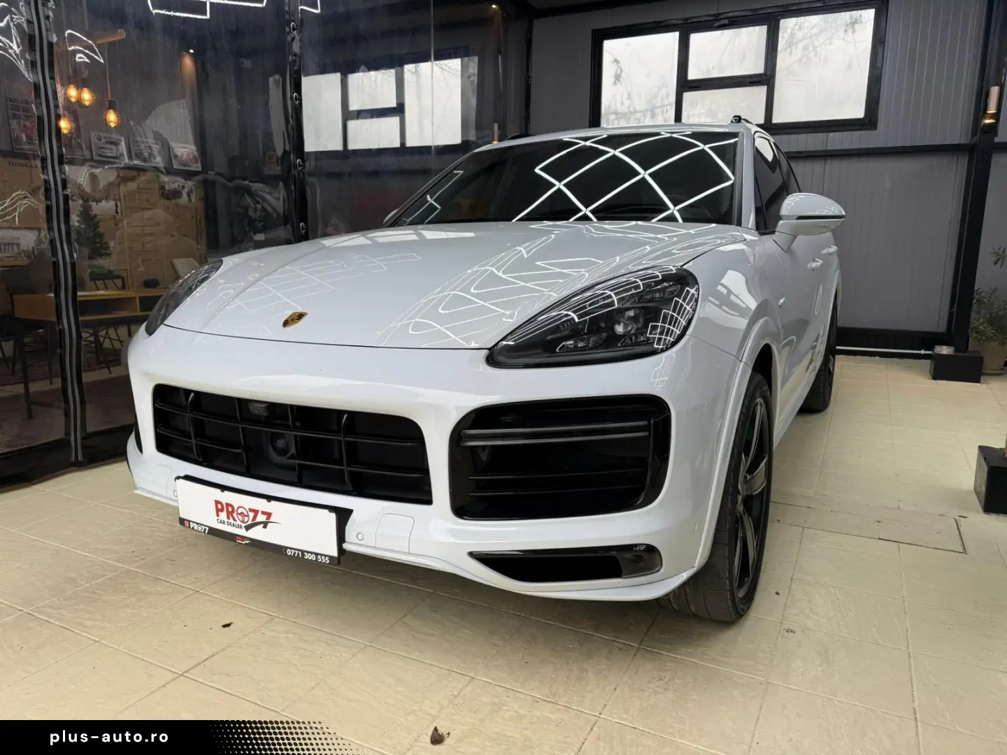 Porsche Cayenne Turbo S E-Hybrid Tiptronic S