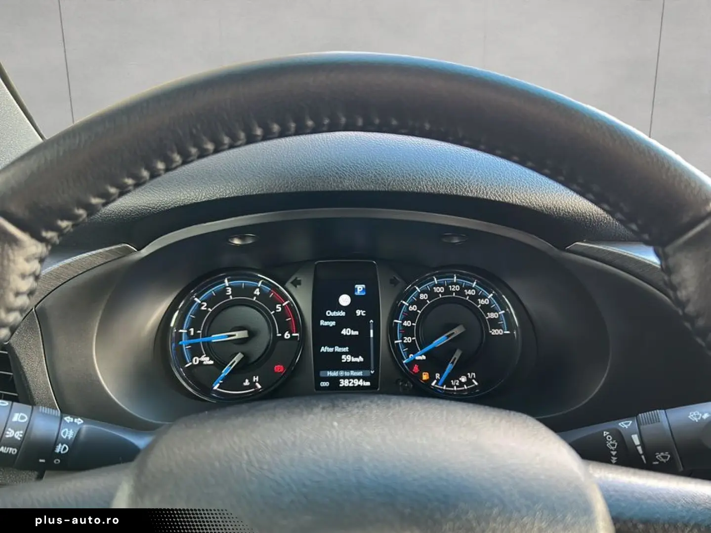 HiLux 4x4 Double Cab Invincible