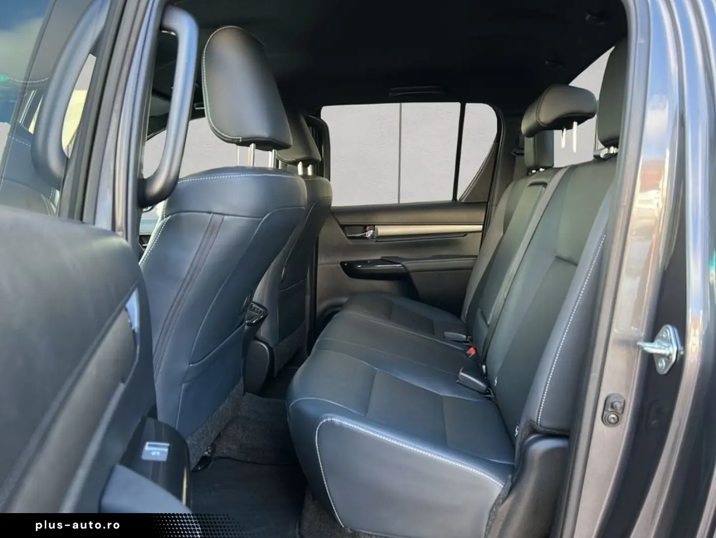 HiLux 4x4 Double Cab Invincible