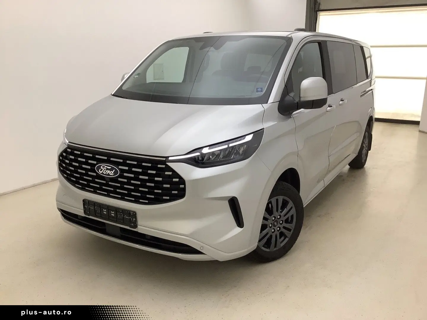 Tourneo Custom Bus 320 L2 Tourneo Titanium FWD