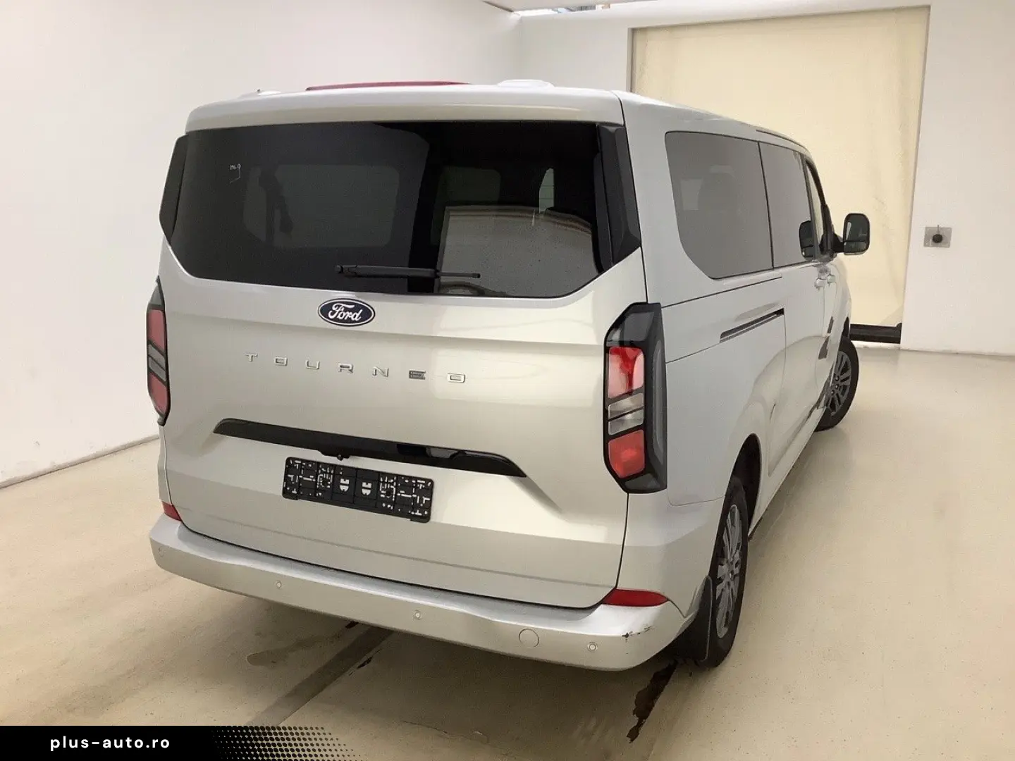 Tourneo Custom Bus 320 L2 Tourneo Titanium FWD