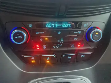 Ford Kuga 2 0 TDCi Titanium Powershift Aut. AWD