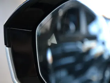 520i A   HUD   LED   4 ZONEN   HARMAN   ACC