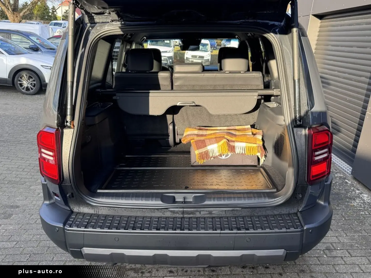 Land Cruiser 2.8 D-4D AWD Executive