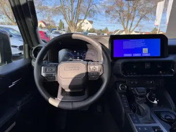 Land Cruiser 2.8 D-4D AWD Executive