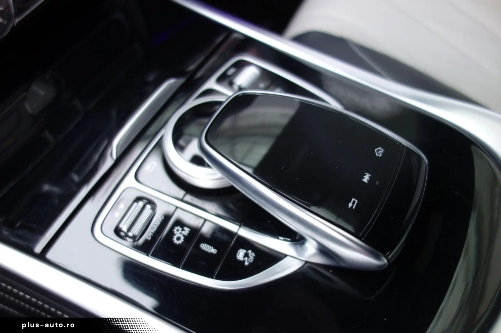 G 63 AMG MANUFAKTUR REARTV STDHZG ACC 360