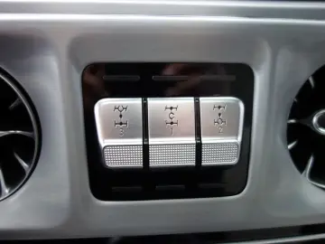 G 63 AMG MANUFAKTUR REARTV STDHZG ACC 360