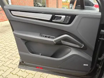 Cayenne E-Hybrid Platinum