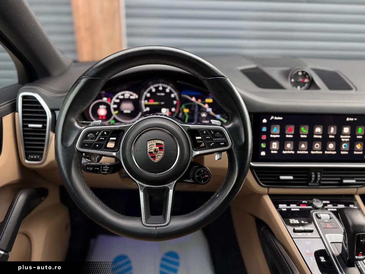 Cayenne Hybrid Platinum Edition