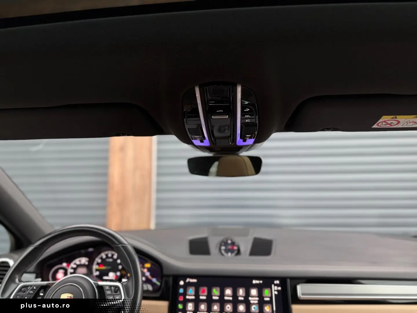 Cayenne Hybrid Platinum Edition