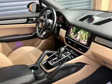 Cayenne Hybrid Platinum Edition