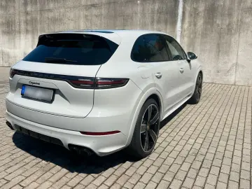 Cayenne 3.0 V6 Platinum Edition