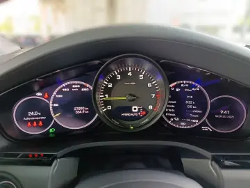 Cayenne Coupe E-Hybrid