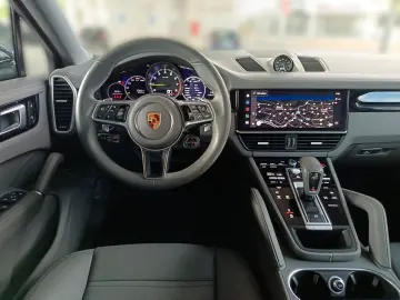 Cayenne Coupe E-Hybrid