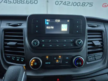 Ford Transit Custom Kombi 2.0 EcoBlue 130 CP L2H1 Trend Aut.