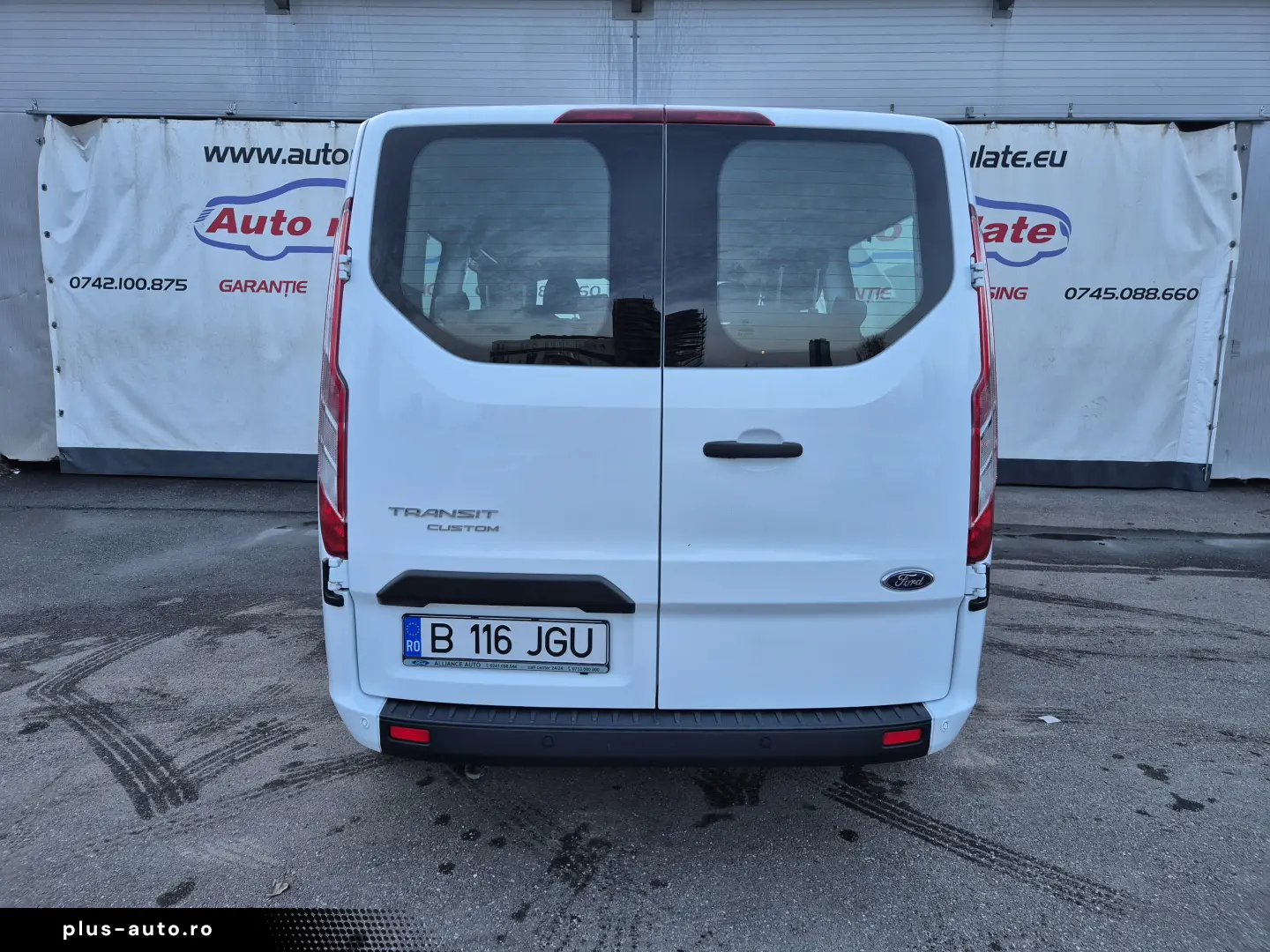 Ford Transit Custom Kombi 2.0 EcoBlue 130 CP L2H1 Trend Aut.