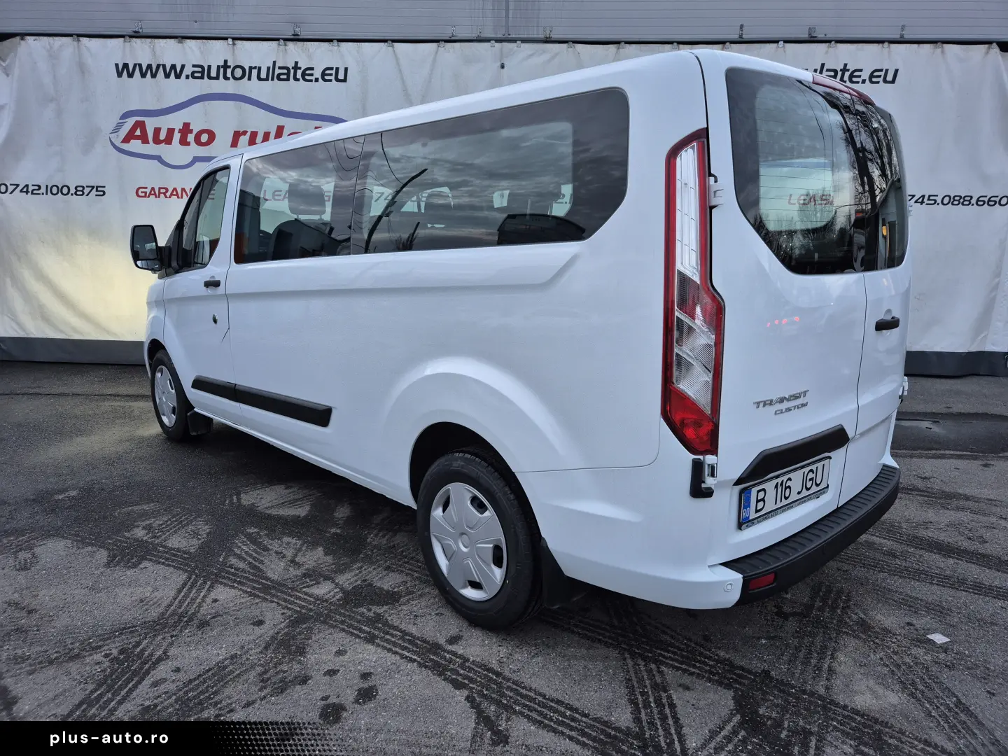 Ford Transit Custom Kombi 2.0 EcoBlue 130 CP L2H1 Trend Aut.