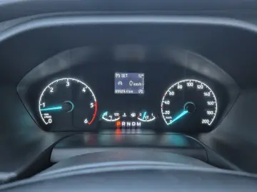 Ford Transit Custom Kombi 2.0 EcoBlue 130 CP L2H1 Trend Aut.