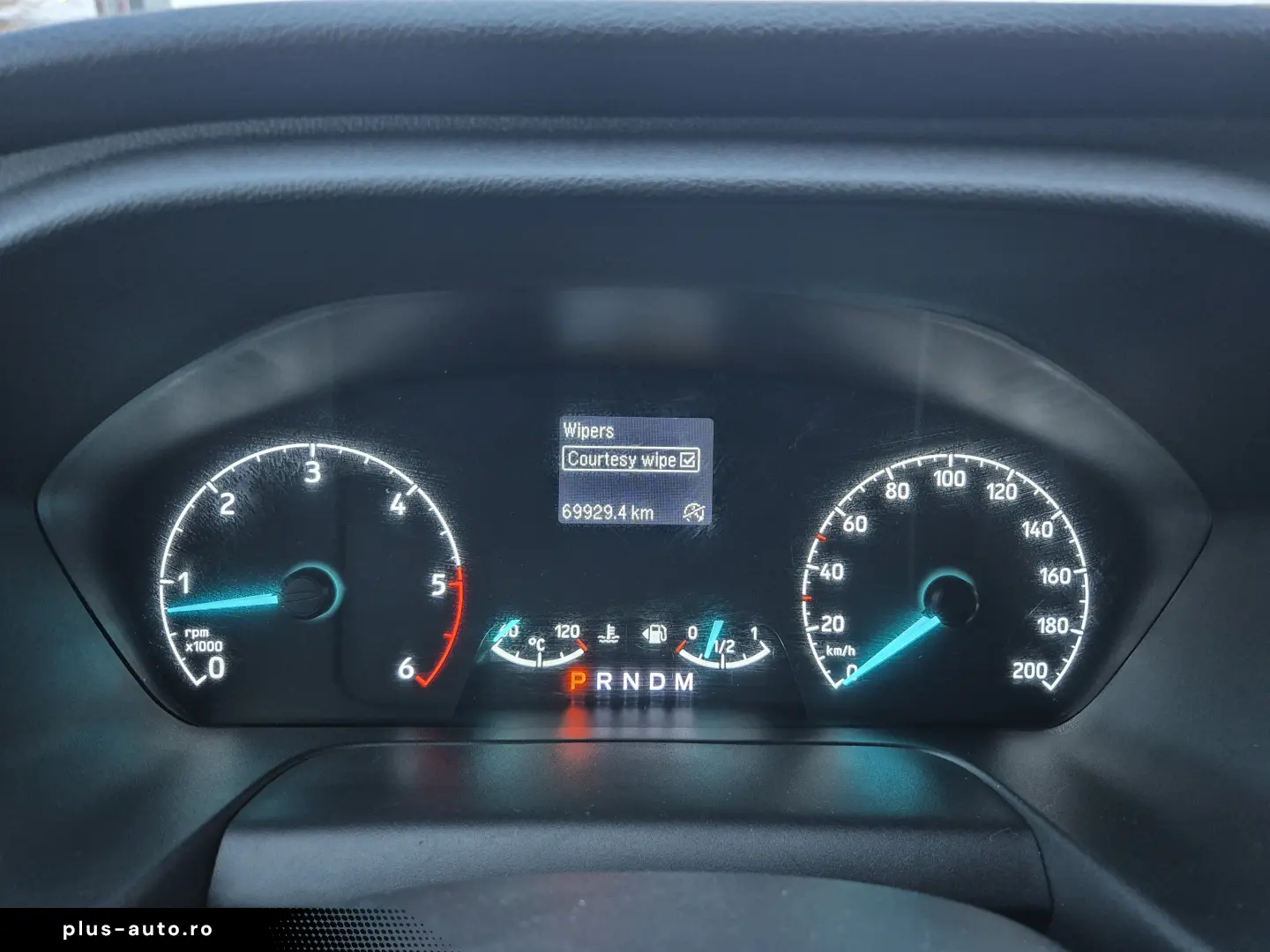 Ford Transit Custom Kombi 2.0 EcoBlue 130 CP L2H1 Trend Aut.