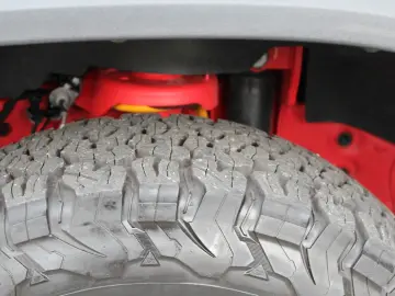 Grenadier Quartermaster Trialmaster mit Winde