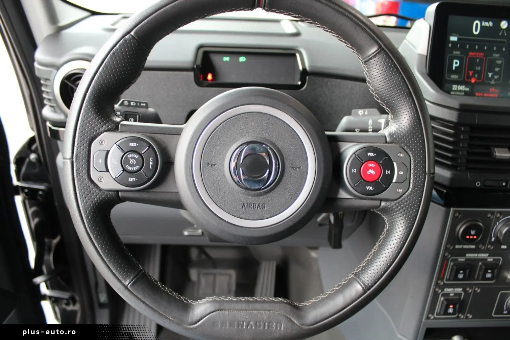 Grenadier Quartermaster Trialmaster mit Winde