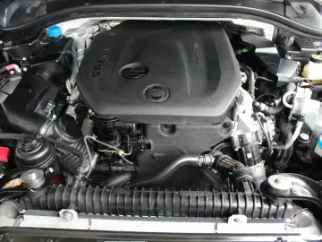 Grenadier Quartermaster Trialmaster mit Winde