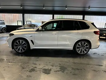 X5 xDrive 45e M Sport Fond-Entertainment Pano HK