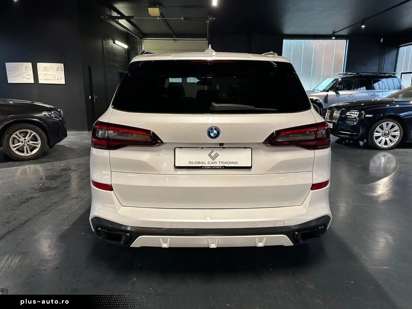 X5 xDrive 45e M Sport Fond-Entertainment Pano HK