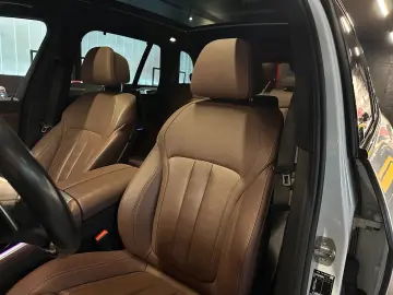 X5 xDrive 45e M Sport Fond-Entertainment Pano HK