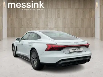 e-tron GT basis quattro Kam. Leder Luft Navi 360