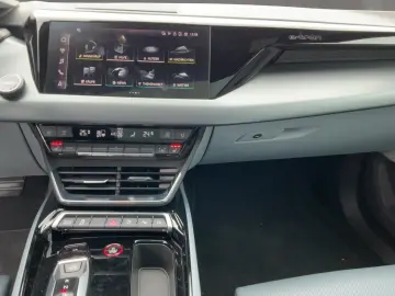 e-tron GT basis quattro Kam. Leder Luft Navi 360