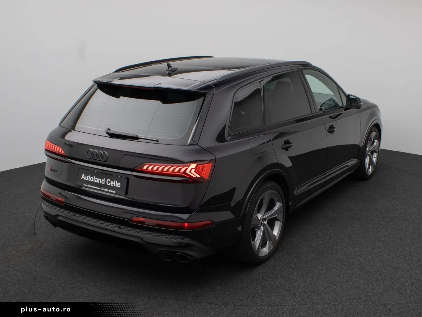 SQ7 4.0 TDI quattro. Panorama 360  HUD 7 Sitzer