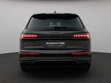 SQ7 4.0 TDI quattro. Panorama 360  HUD 7 Sitzer