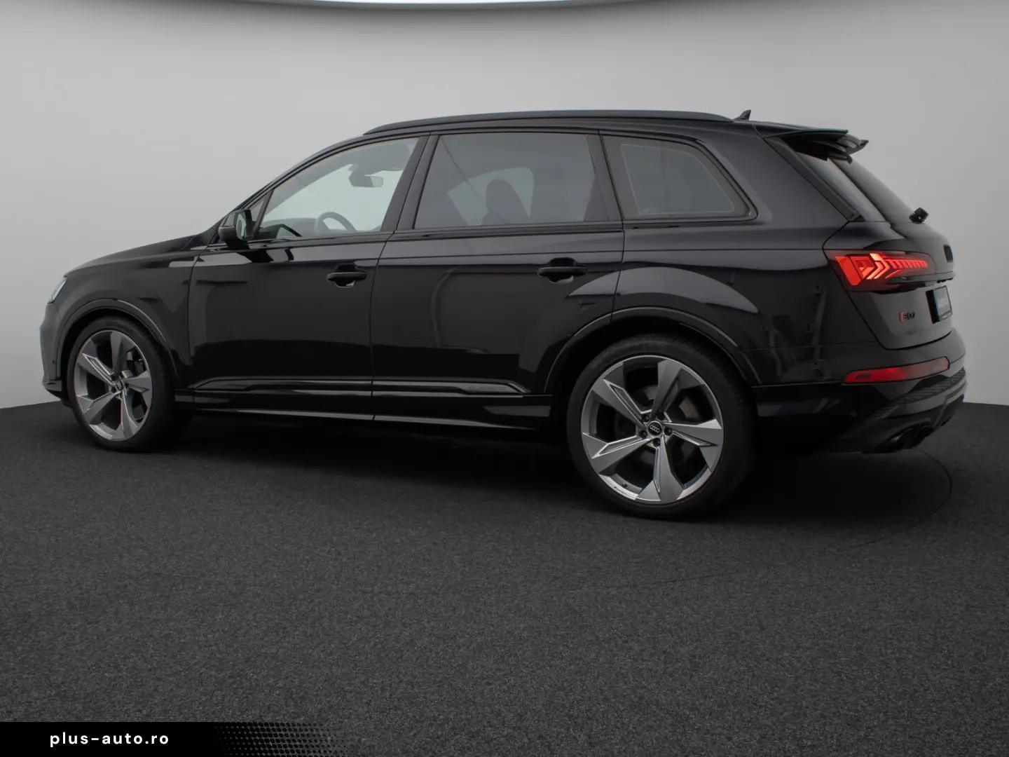 SQ7 4.0 TDI quattro. Panorama 360  HUD 7 Sitzer