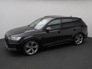 SQ7 4.0 TDI quattro. Panorama 360  HUD 7 Sitzer